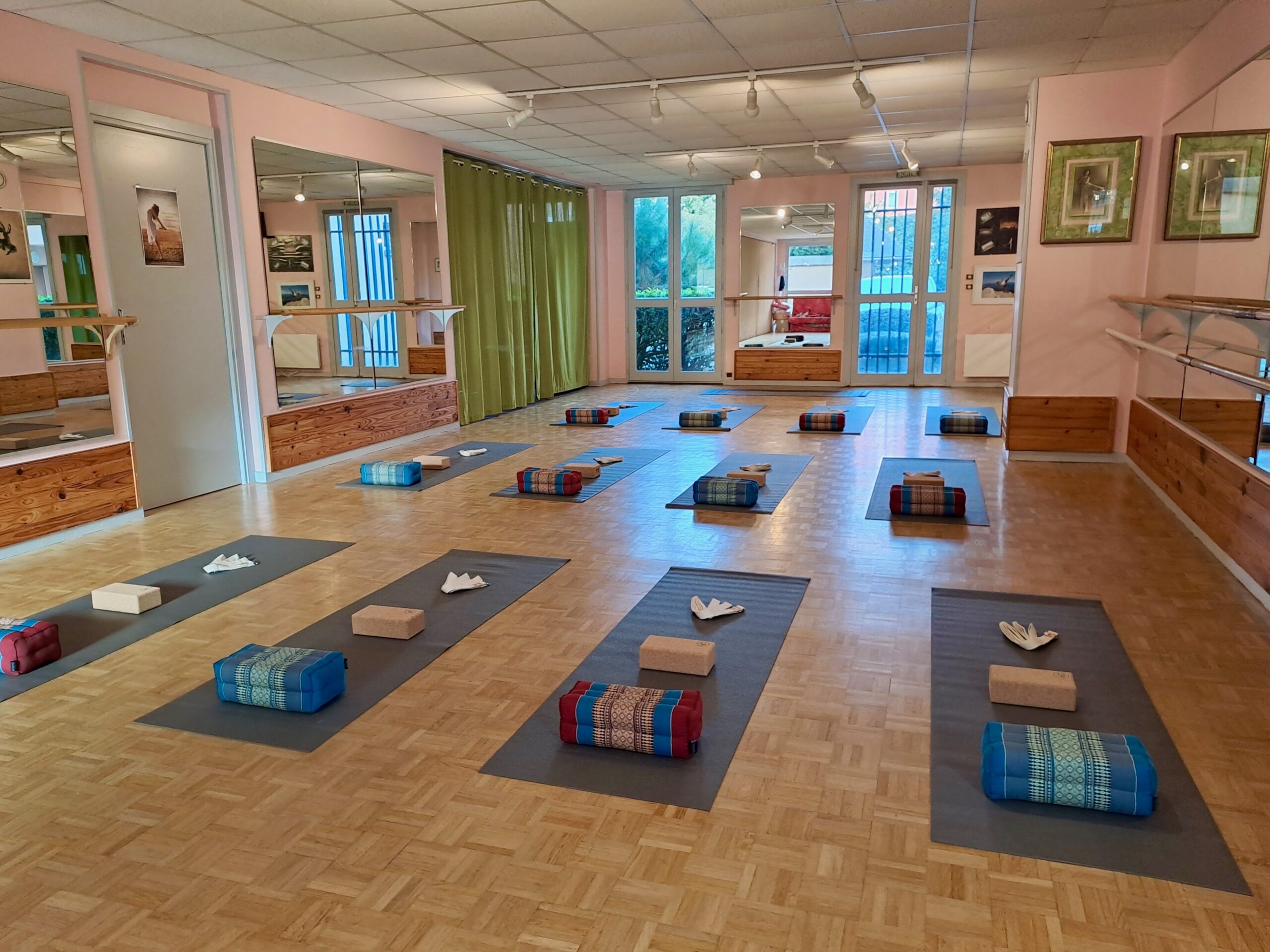 Maitri Yoga Chartes - Studio de danse Catherine Germain